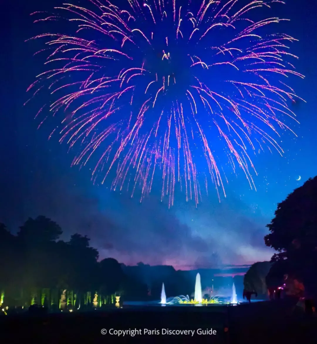 Night Fountains show at Versaille's Grand Canal